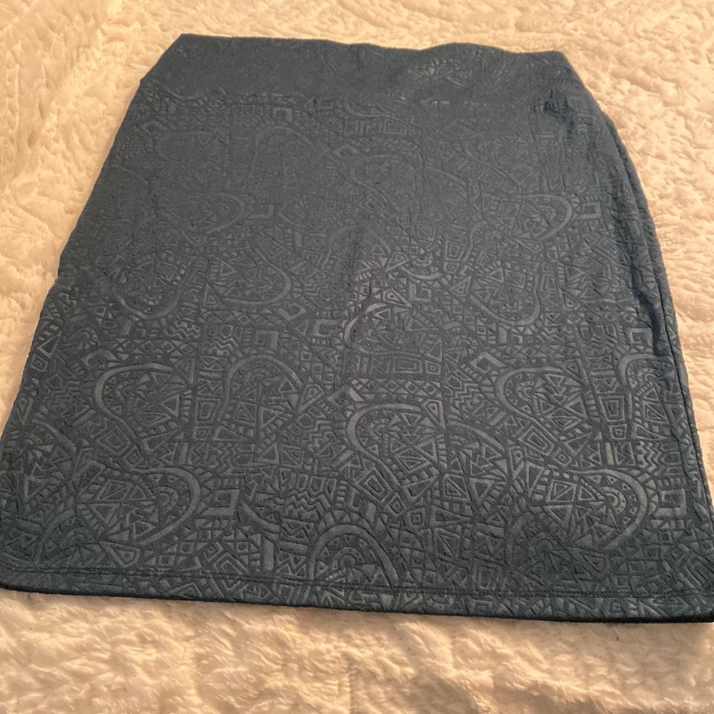 LulaRoe Cassie skirt size L